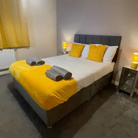 度假居 Entire 2br Cosy Thornaby *